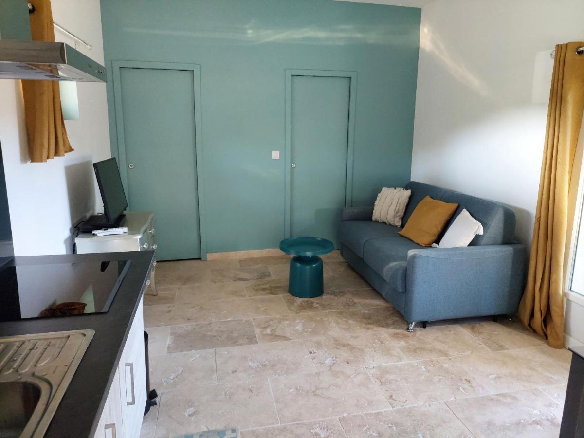 Ferienwohnung L'Etang Des Cigales Uchaux Exterior foto
